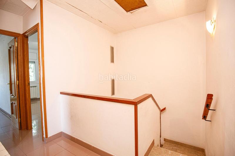 Foto aea882e1-f9d4-4e47-aedf-7a91d24c6690. Maison jumelée avec chauffage parking dans Maçana Salt