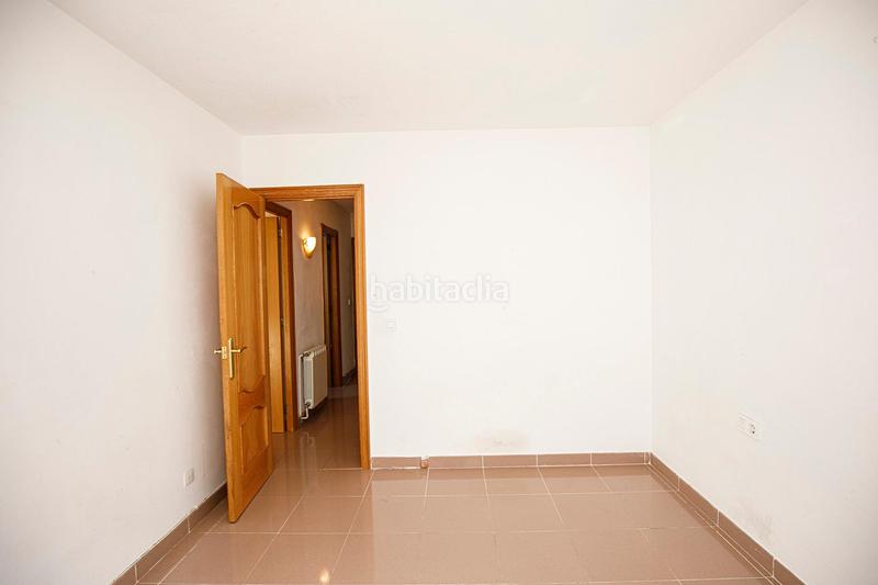 Foto c72bc8d0-c4fc-458d-8015-47a97431fb34. Maison jumelée avec chauffage parking dans Maçana Salt