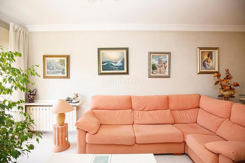 Foto 24ce1eb5-2ea1-4c64-a60b-a307de4c80d1. Xalet amb calefacció aparcament piscina a Quart