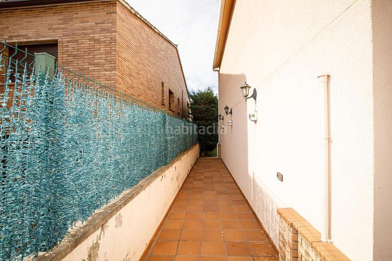 Foto 433204e9-d8e9-4683-bb20-b24a2ea457f2. Xalet amb calefacció aparcament piscina a Quart