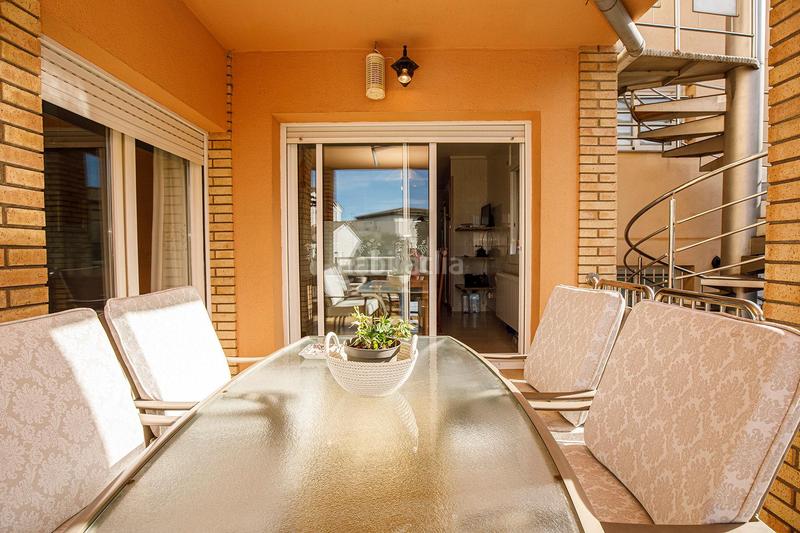 Foto 491b89ab-ddad-4f64-9e24-5bf596a506a7. Xalet amb calefacció aparcament piscina a Quart