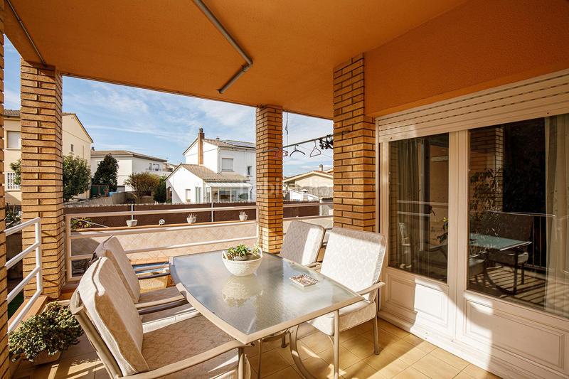 Foto 8d488d54-7690-4bf7-bede-a195aeb67c9c. Xalet amb calefacció aparcament piscina a Quart