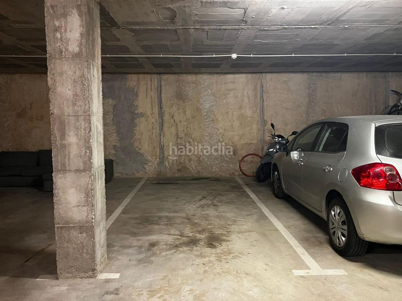 Foto 321b4d88-74cb-4c6b-ab6e-ad1c279becb3. Posto auto in Palau Girona