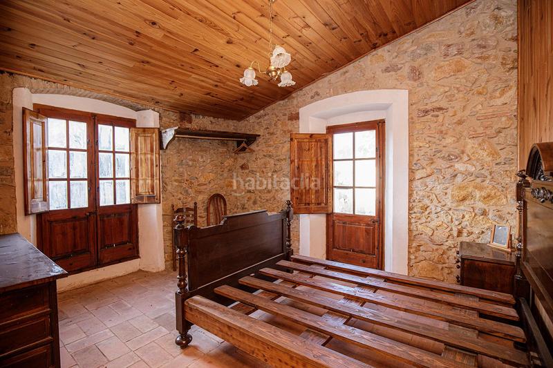 Foto 09a4c9d4-f4c8-466e-b71d-c9ccb55b8828. Haus mit parking in Llofriu