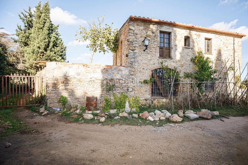 Foto 6cf1f463-b115-467c-9505-75681ab44f0c. Haus mit parking in Llofriu