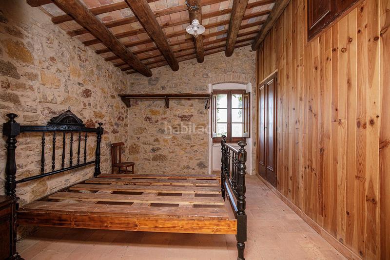 Foto 8b4f107c-e6e1-4b53-bf7e-e8c158f3c676. Haus mit parking in Llofriu