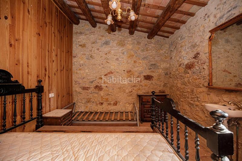 Foto a4bcb462-82ea-4820-8ba4-de04aa4f5331. Haus mit parking in Llofriu