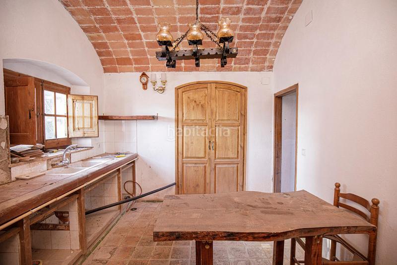 Foto ca4b608e-3285-44c2-a2b4-1380970c76d0. Haus mit parking in Llofriu