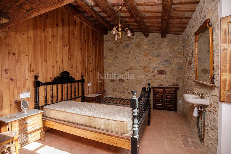 Foto e8f2a0ad-3440-4733-9c8e-cca2ce5375c6. Haus mit parking in Llofriu