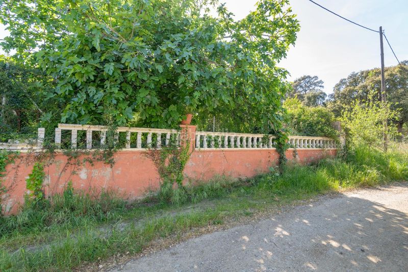 Foto 103ac0a5-35ae-4306-939a-5fa39991ed95. Xalet amb aparcament a Llagostera