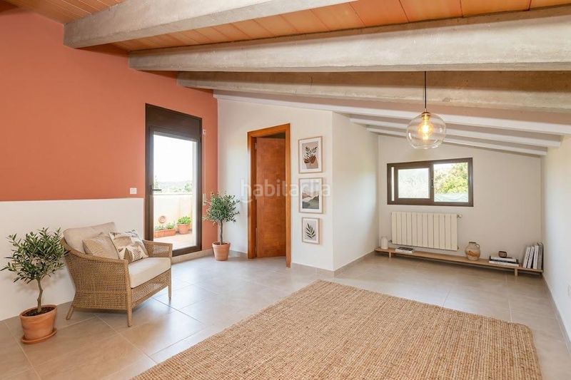 Foto 609ca68f-2faf-45f0-889b-82301a703ebe. Xalet amb aparcament a Llagostera