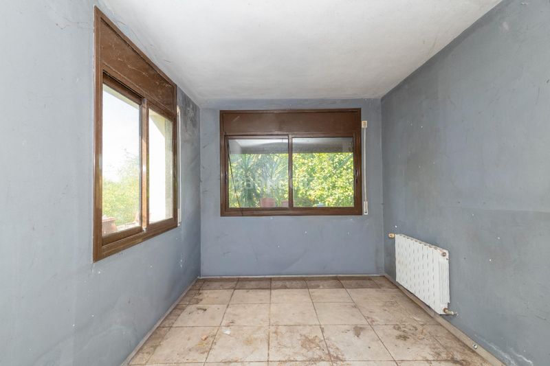 Foto f141c277-415b-4686-9d47-ab518f295209. Xalet amb aparcament a Llagostera