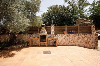 Casa in Celrà. Casa histórica en celrà con eficiencia energética