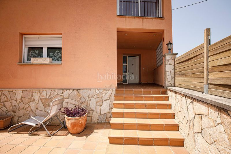 Foto 9ce5124c-cb15-43dd-949e-5c17ab91e8f8. Casa con parcheggio in Celrà
