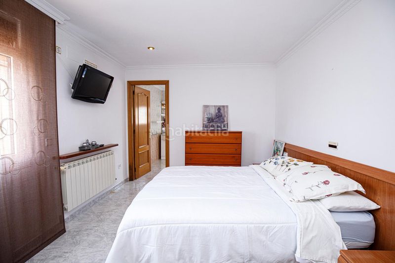 Foto b8ad212b-2b34-4e44-9be9-34a698489547. Casa con parcheggio in Celrà