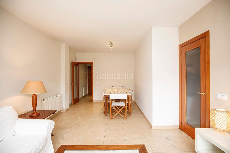Foto 1c53515b-92a0-4ae0-b09e-82f46b095df2. Lloguer apartament amb calefacció a Carme - Vistalegre Girona