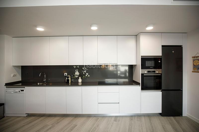 Foto c0753ee7-8385-41e9-aaf6-1ceafa69740c. Alquiler piso magnífico apartamento , zona carrer migdia. alquiler de temporada. en Girona