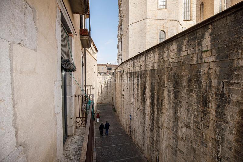 Foto b73aa9fa-a0b3-4508-841b-486ddc98ca7e. Alquiler piso apartamento de dos habitaciones en el barri vell, . alquiler de temporada. en Girona