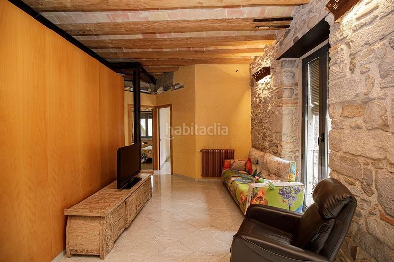 Foto c2e0dc21-53a4-4733-933d-2b03c3158336. Alquiler piso apartamento de dos habitaciones en el barri vell, . alquiler de temporada. en Girona