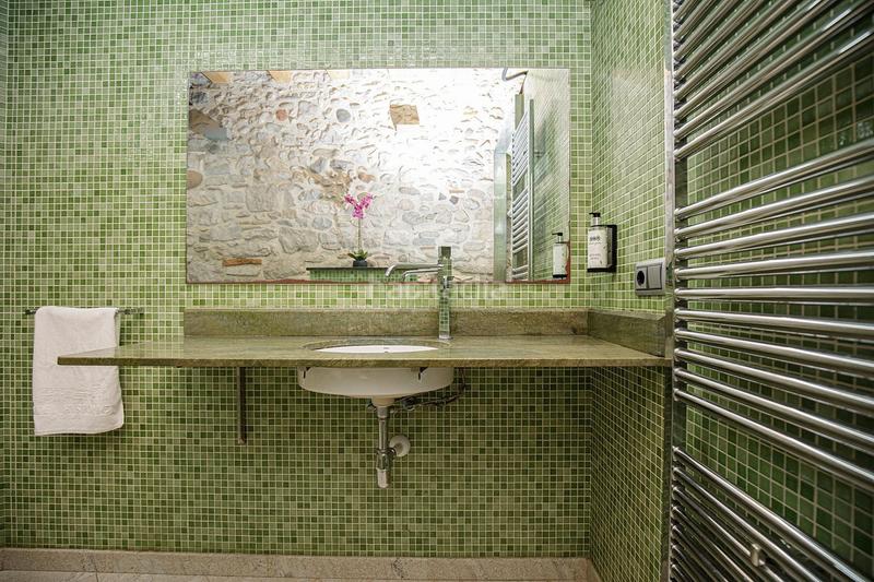 Foto 67a041fb-7c4b-45c7-ad09-29bff893109c. Rent flat with heating in Centre-Barri Vell Girona