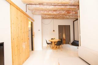 Lloguer Pis  Calle auriga. Apartamento en el barri vell, girona.alquiler de temporada.