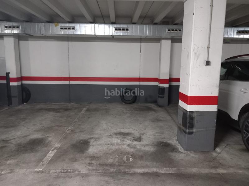 Foto 151a9983-d9c5-423f-893e-fe0fdd5b7c86. Parking coche pàrquing a garatge comunitari en Gràcia Sabadell