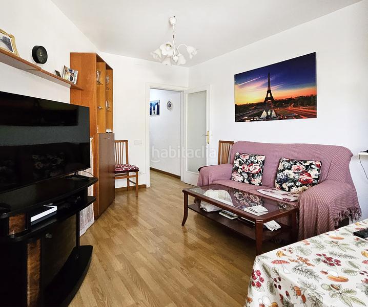 Foto 51d96cf3-cb7e-4734-991f-80e30d6b827c. Piso  de 3 habitaciones en La Sagrera en La Sagrera Barcelona