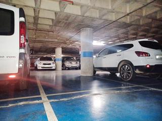 Parking voiture à Carrer de felip ii 54. Plazas de parking en felipe ii y josep estivill