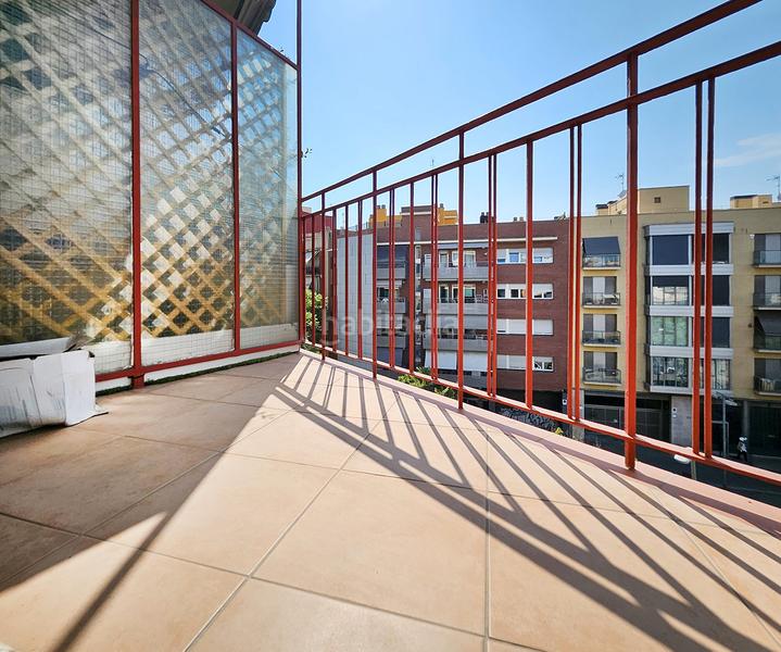 Foto 2f2598a9-e91d-46c1-998b-9ea856b66ad3. Flat in Navas Barcelona