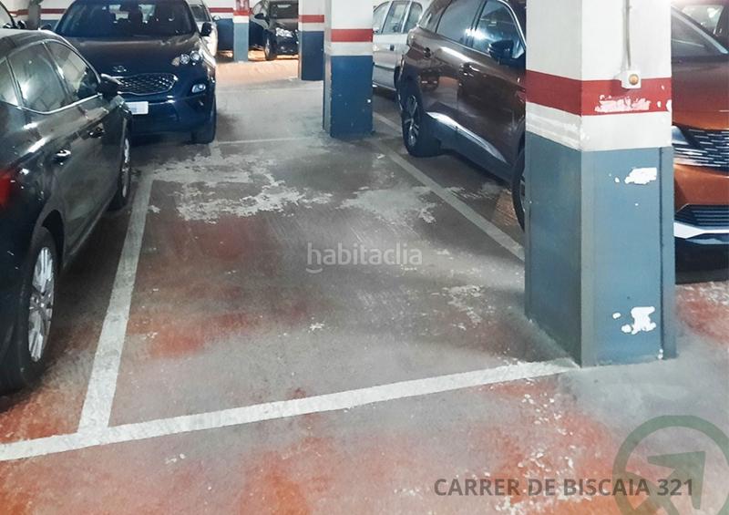 Foto aab2a34d-b34f-4414-ad67-d150837ae3f0. Aparcament cotxe a carrer de biscaia 321 a Navas Barcelona