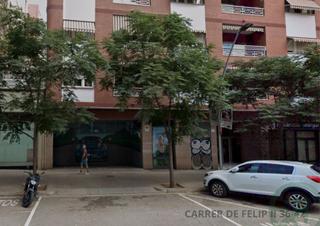 Parking coche en Carrer de felip ii 36. Plaza de parking en felip ii 36-42