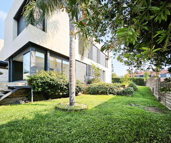 Foto 7272e674-4263-4daf-812b-1843215dd671. Casa a schiera con riscaldamento parcheggio piscina in Mataró