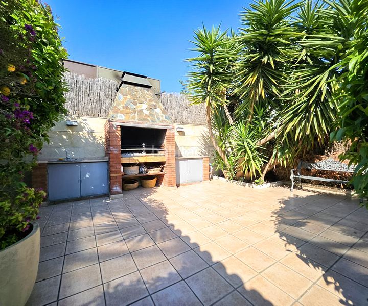 Foto 99797e52-9149-43d9-b556-47dedf722172. Casa amb calefacció aparcament piscina a Tiana