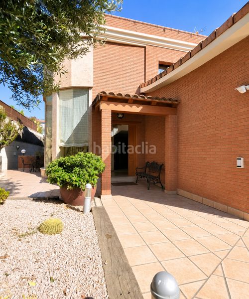 Foto bbdb3b5d-91c6-4c15-bee9-fc229c478dcb. Casa amb calefacció aparcament piscina a Tiana