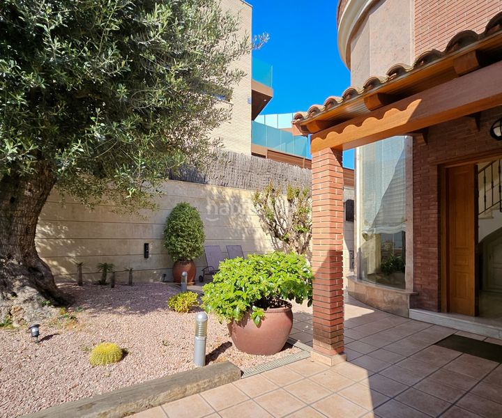 Foto e6a6243e-4d2a-4dae-b1c5-a4ee377e7430. Casa amb calefacció aparcament piscina a Tiana