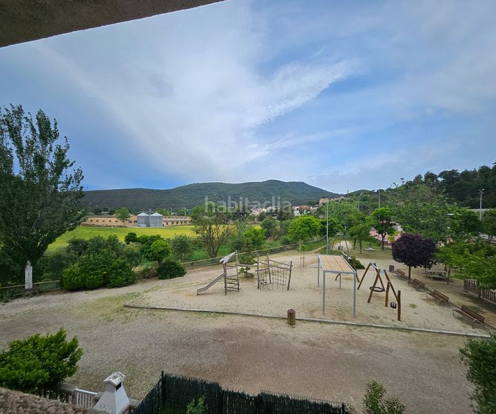 Foto 6226e5f0-864e-4c06-a697-bc39ee5382c4. Casa adossada amb xemeneia calefacció aparcament a Súria
