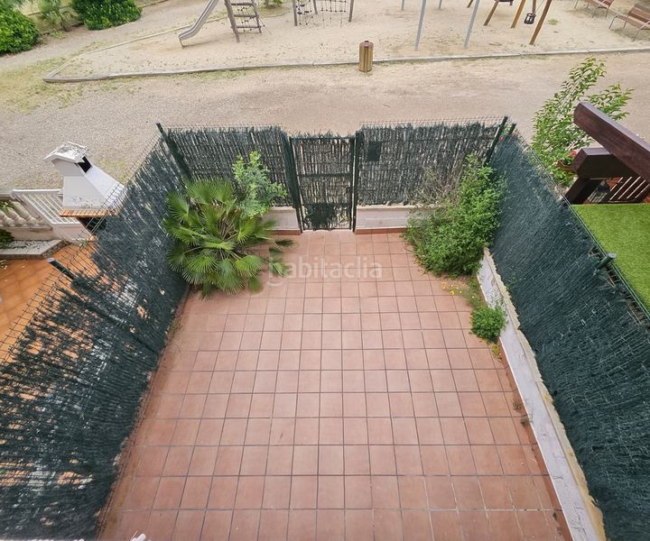 Foto d2018101-edfb-4fe4-925b-f27dac83af86. Casa adossada amb xemeneia calefacció aparcament a Súria