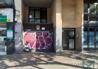 Motorradparkplatz in Carrer de sant antoni maria claret 416. Venta en conjunto de 6 plazas de parking de moto- navas