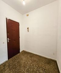 Pis a Carrer del Comerç