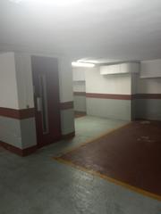 Aparcament cotxe  Colon. Plaza de parking en valencia en ciutat vella  colon