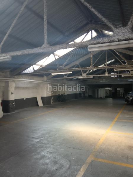 Foto d56913b6-0ca3-4de1-b752-224c20340343. Autoparkplatz in Russafa Valencia