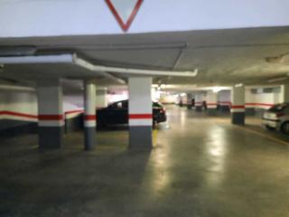 Aparcament cotxe  Escultor alfred toran i olmos. Plaza de parking en valencia en el grau  escultor alfred toran i
