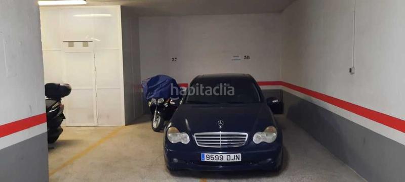 Foto 17315622-88da-40b6-b201-2bf520672b83. Aparcament cotxe a La Llum Valencia