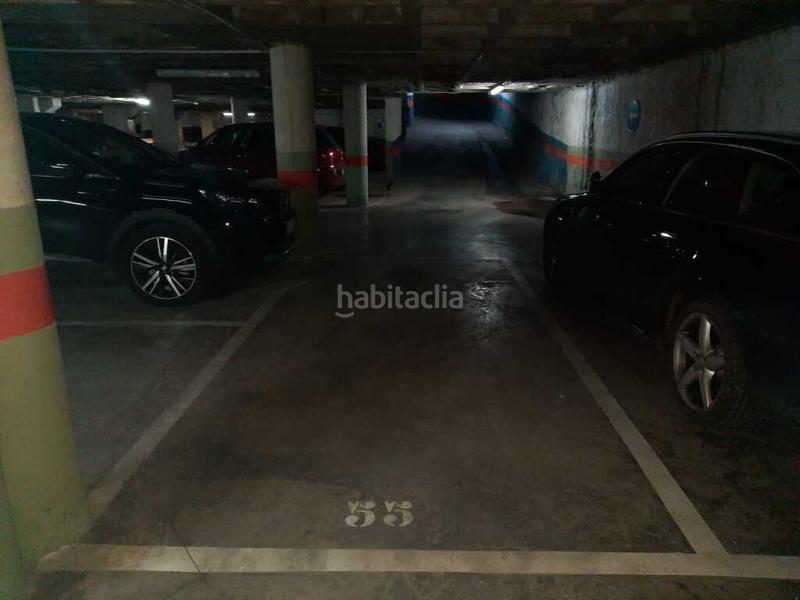 Foto e74d1568-1e12-4641-9be4-869c98c39c13. Parking voiture dans Sant Pau Valencia