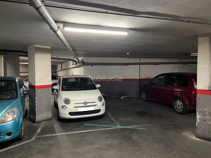 Foto 87800047-bbd3-4a70-8032-fd1be1e20aca. Parking coche plaza de parking en el Fort Pienc ribes en Barcelona