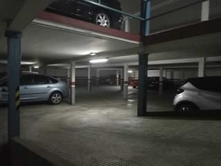 Aparcament cotxe  Navarra. Plaza de parking en valencia en ciutat vella  navarra