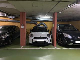 Aparcament cotxe  Esteve terrades. Plaza de parking en barcelona en vallcarca i els penitents  este
