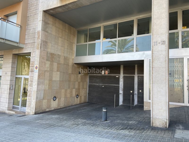 Foto 6df8cdf5-28c2-4819-999f-88c0c530b51c. Aparcament cotxe a Vallcarca - Penitents Barcelona
