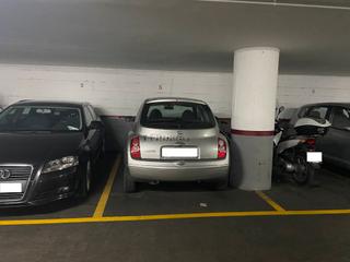 Aparcament cotxe  Milanesat. Plaza de parking en barcelona en sarria  milanesat
