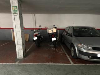 Aparcament cotxe  La gleva. Plaza de parking en barcelona en sant gervasi  la gleva